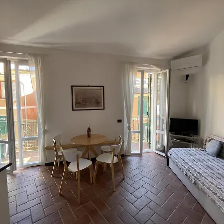 Apartment Luca Vernazza